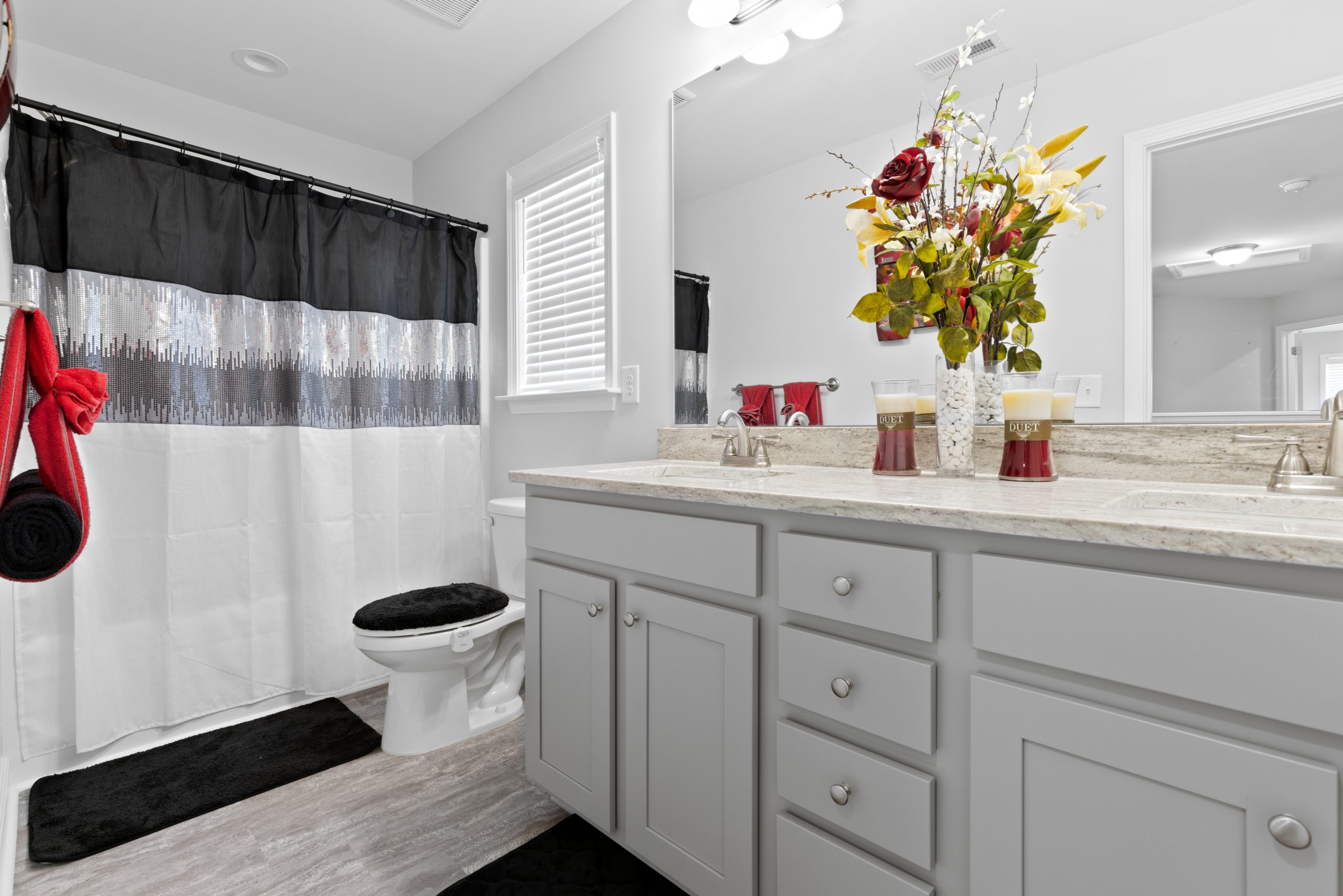 Interior shot 10 description