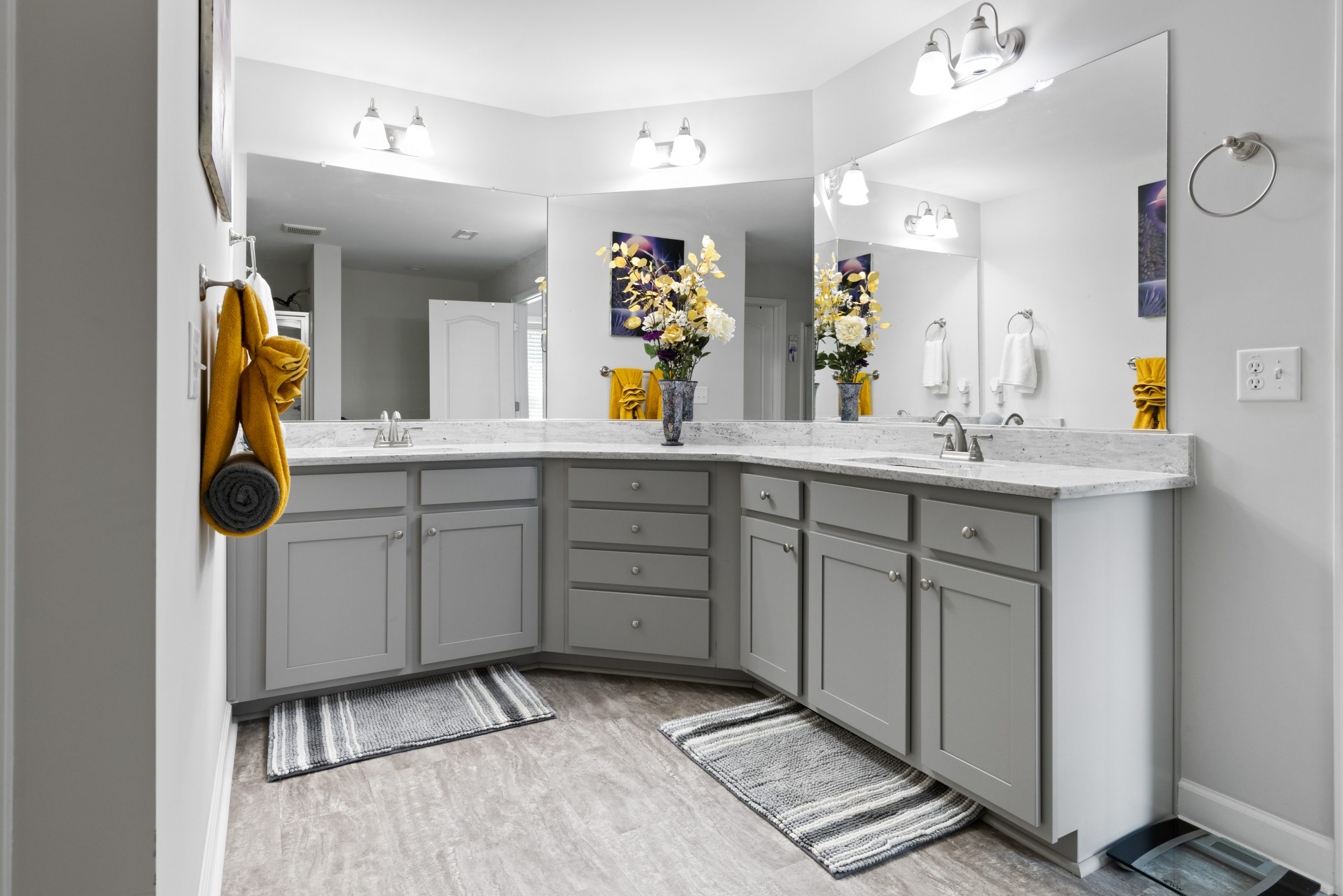 Interior shot 13 description